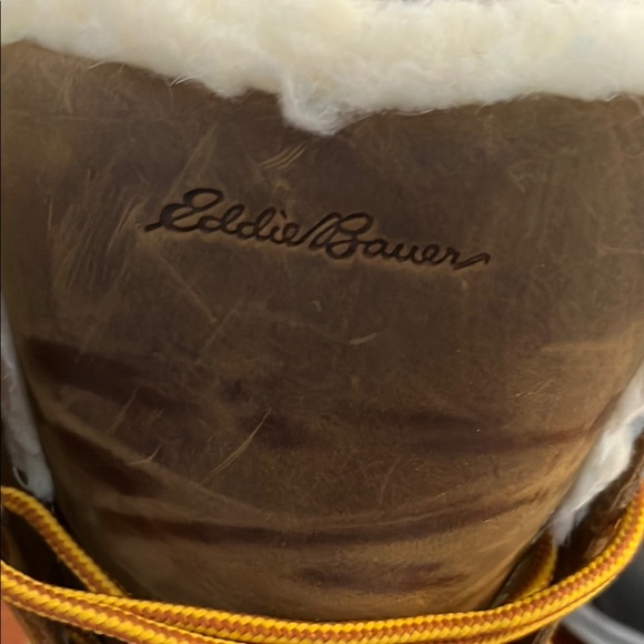 Eddie Bauer Brown and Black Winter Boots - Picture 2 of 6